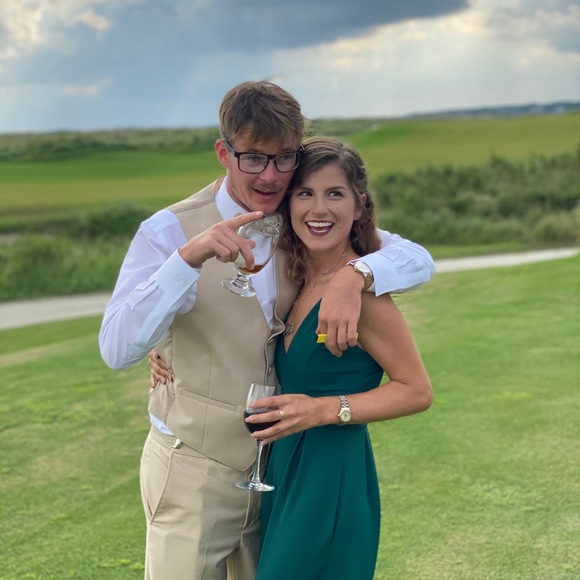 Poshmark profile picture for @wages